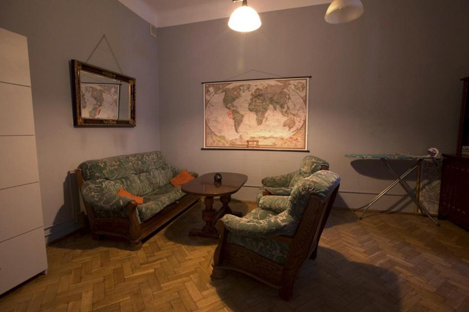 Red Carpet Hostel